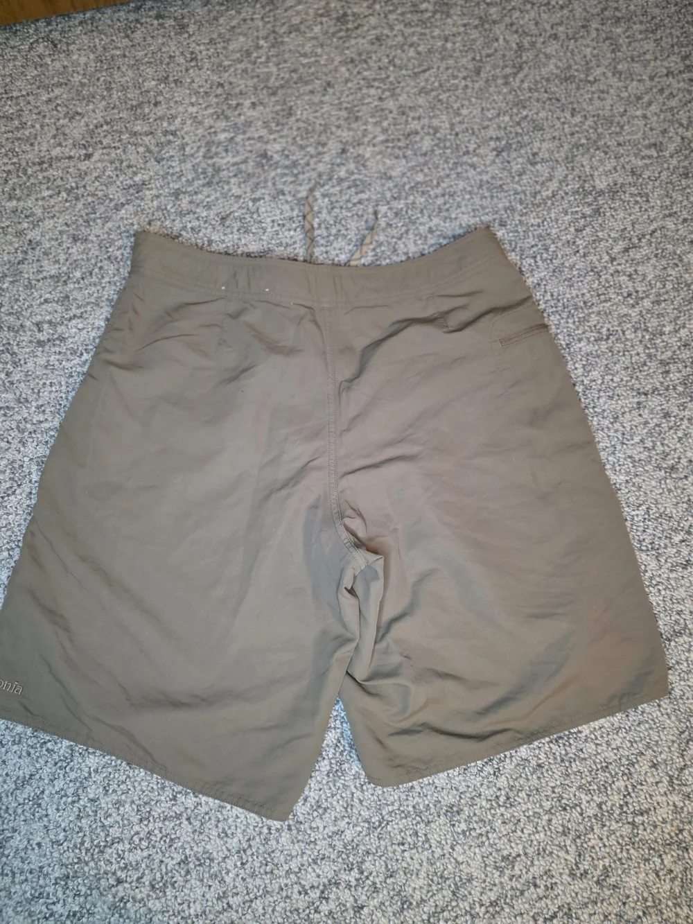 Patagonia Men’s Khaki Outdoorsy Shorts